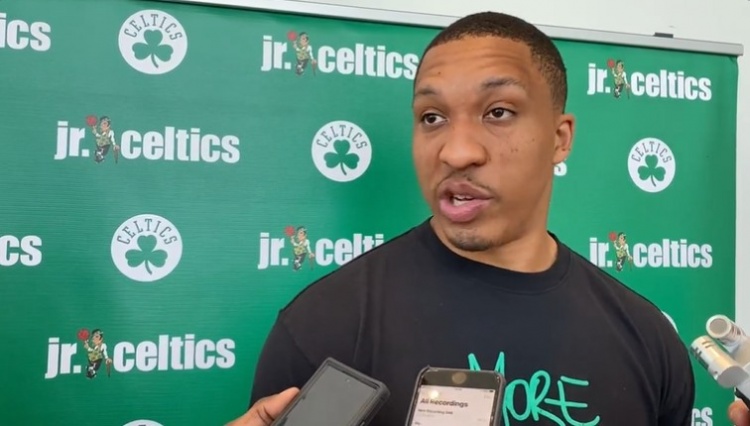 侧投射威胁 侧投射威胁