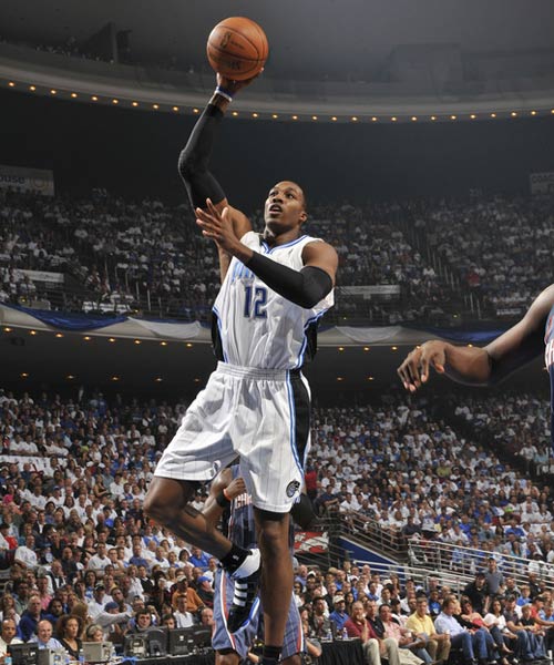 从线下走向 从线下走向